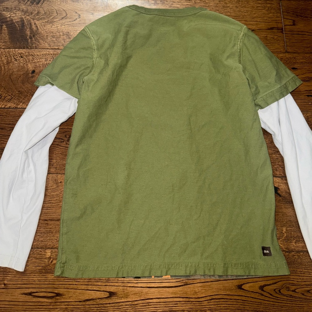 TEA Boys Elk Long Sleeve Shirt Size 10 - Picture 3 of 3